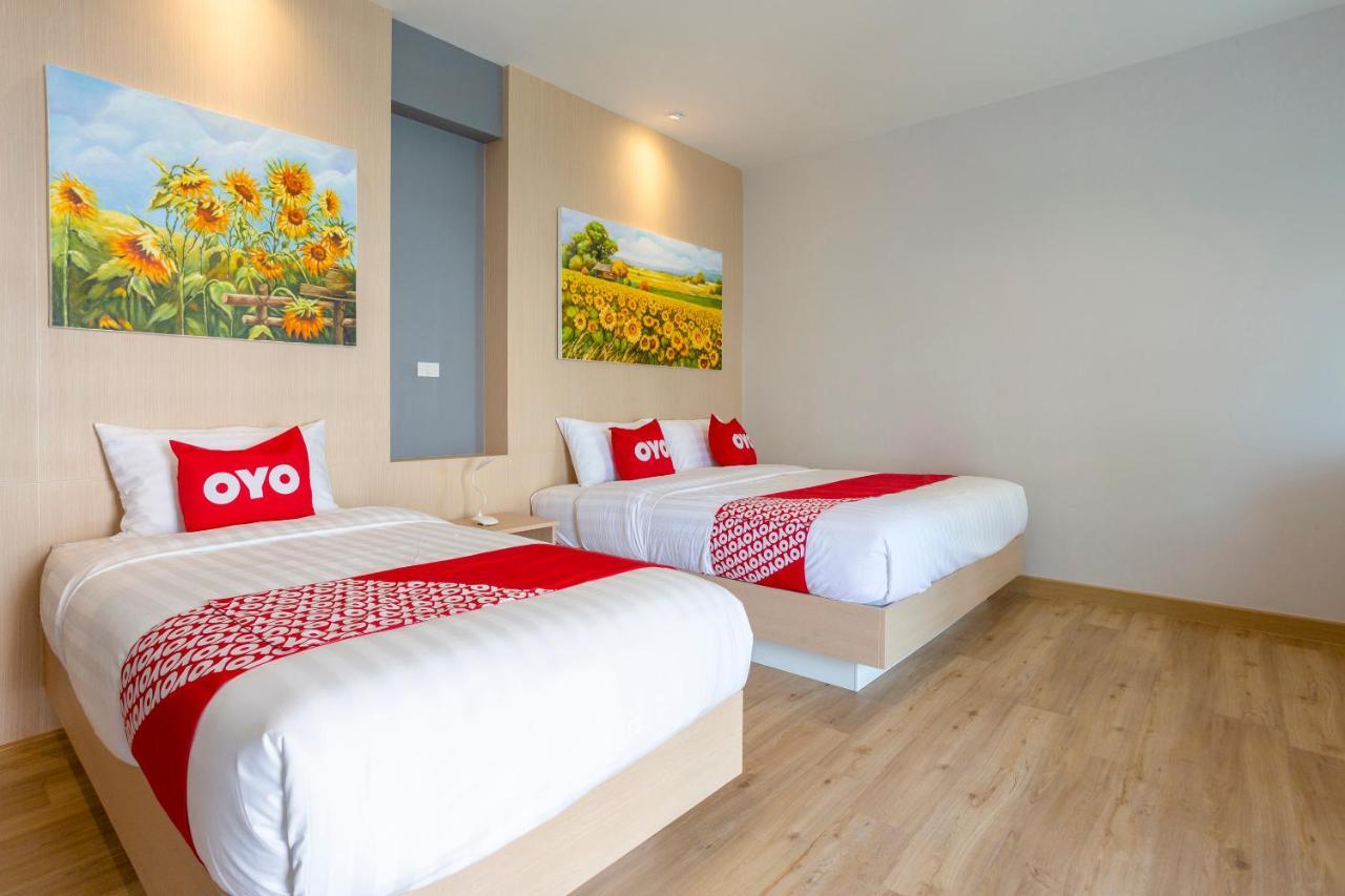 Oyo 1053 Bloom Guest House Chiang Mai Zewnętrze zdjęcie