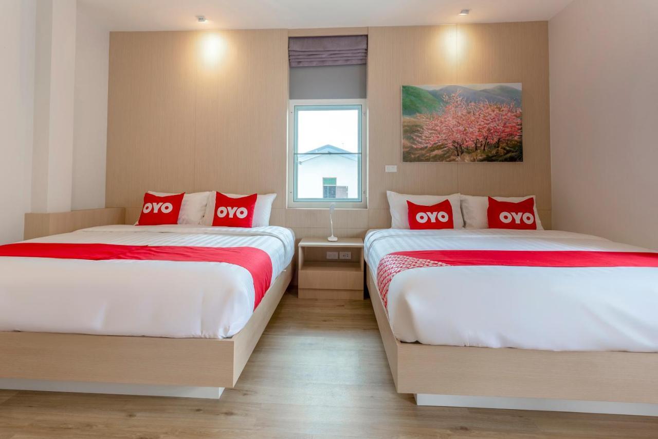 Oyo 1053 Bloom Guest House Chiang Mai Zewnętrze zdjęcie