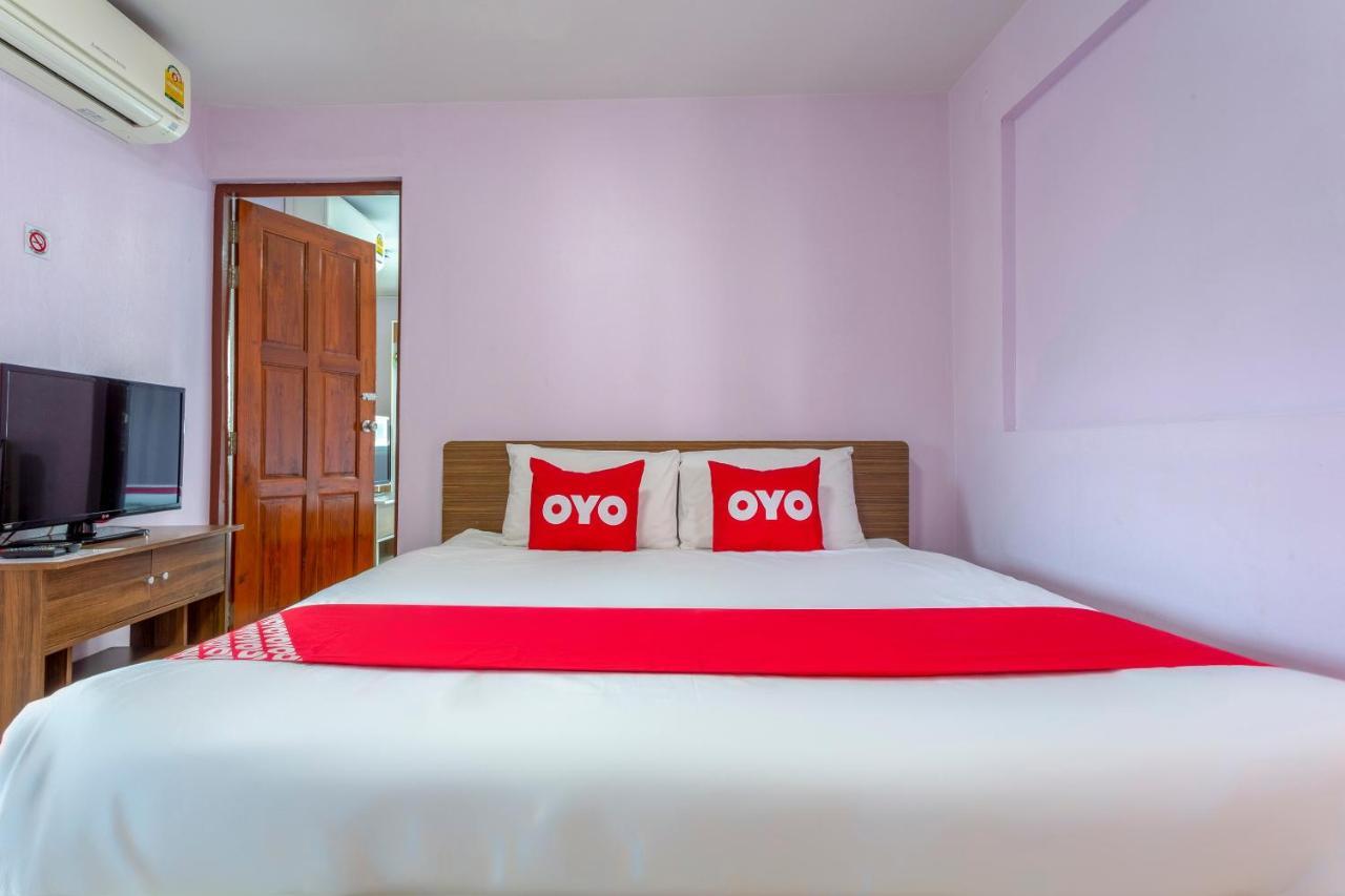 Oyo 1053 Bloom Guest House Chiang Mai Zewnętrze zdjęcie