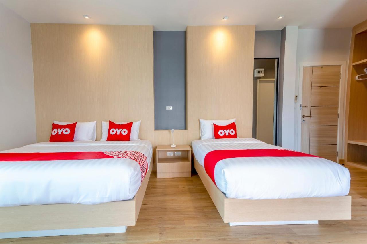 Oyo 1053 Bloom Guest House Chiang Mai Zewnętrze zdjęcie