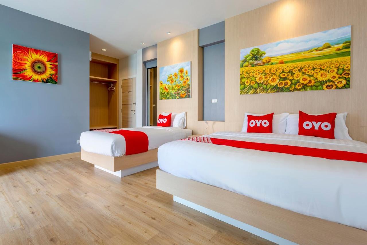 Oyo 1053 Bloom Guest House Chiang Mai Zewnętrze zdjęcie